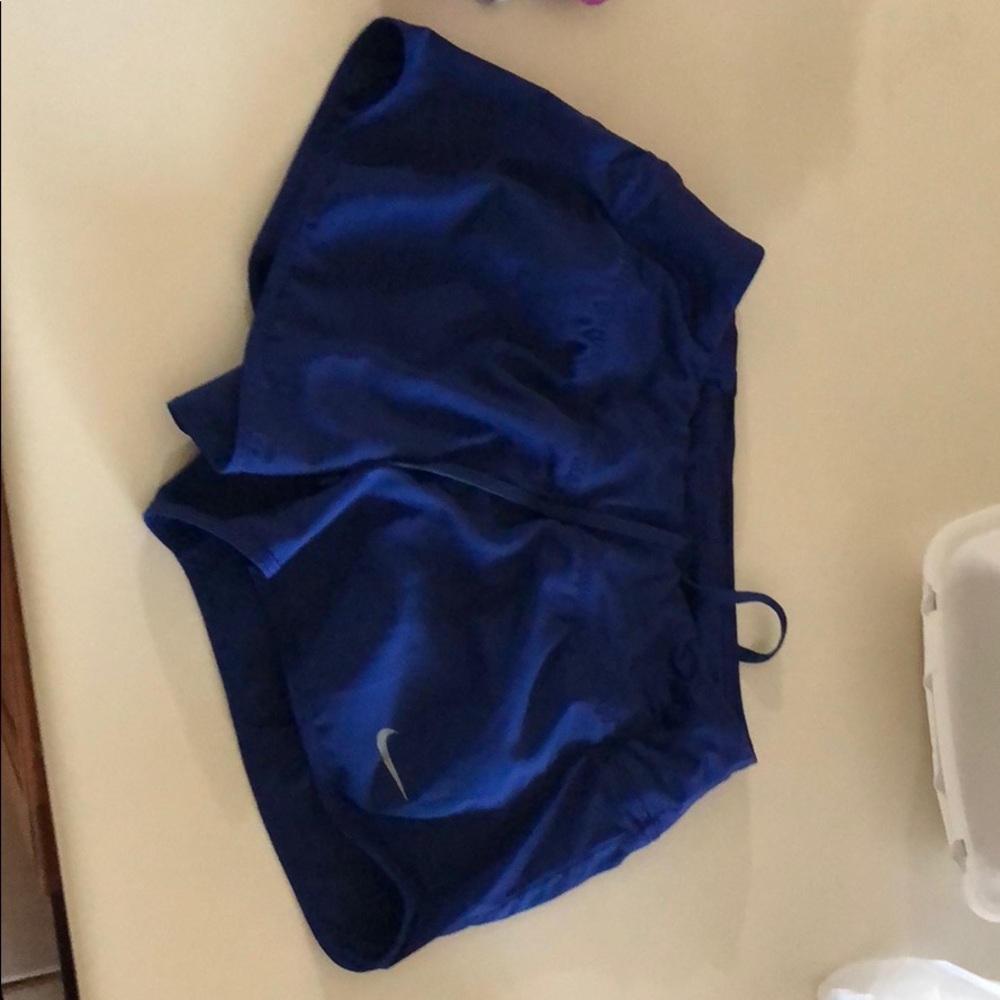 blue nike wind shorts!!!